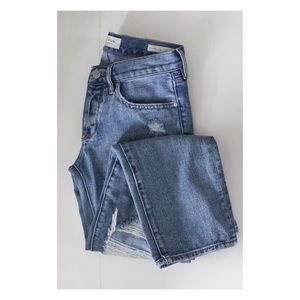 PacSun Distressed Boyfriend Jean.
